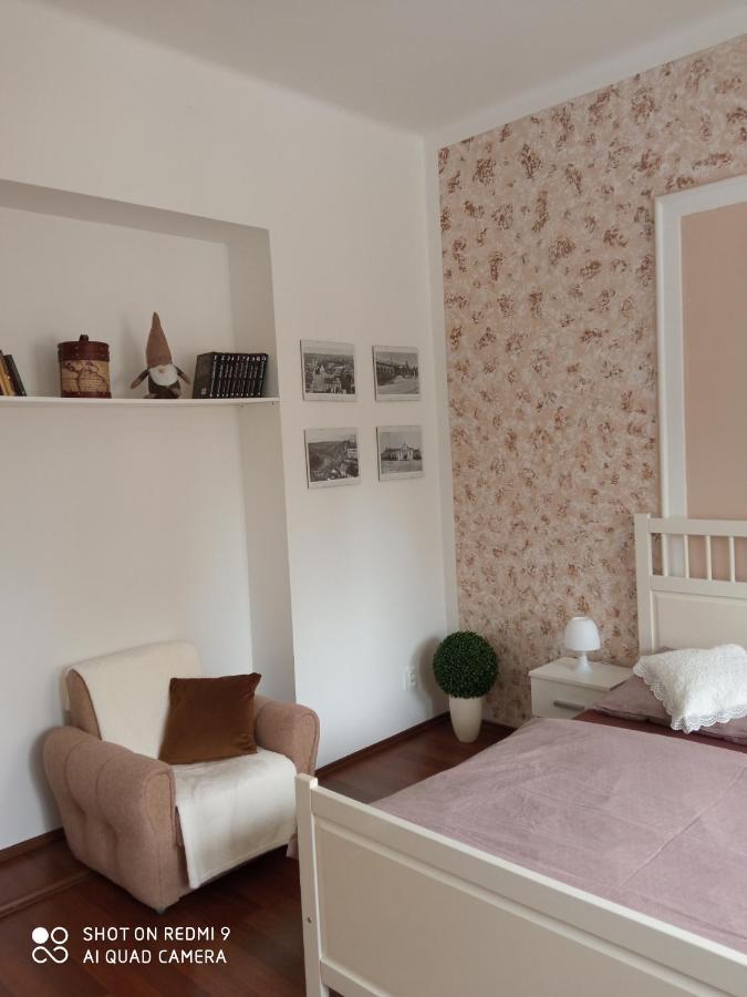Ubytovani Na Spravnem Miste Znojmo Exterior photo